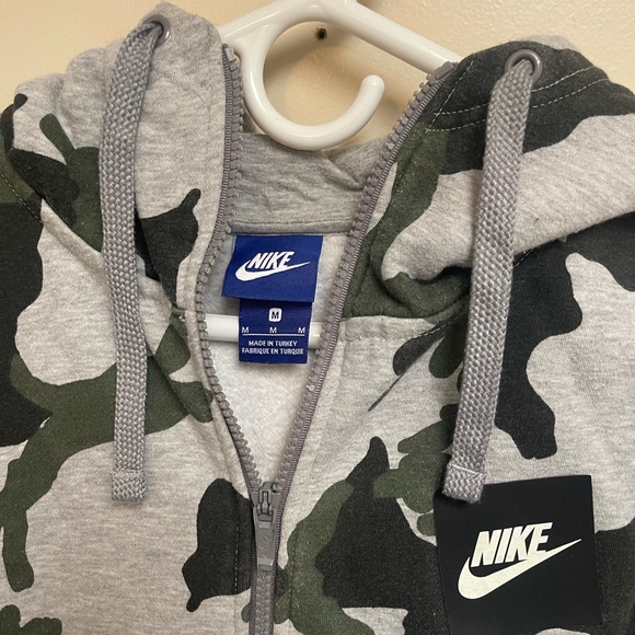 Nike Grey Camo Sweater zipper Hoodie size Medium - Picture 3 of 4